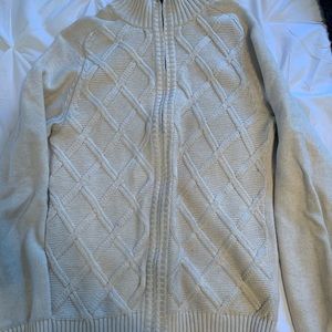 Roundtree & Yorke sweater small
